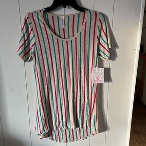 NWT LulaRoe Top